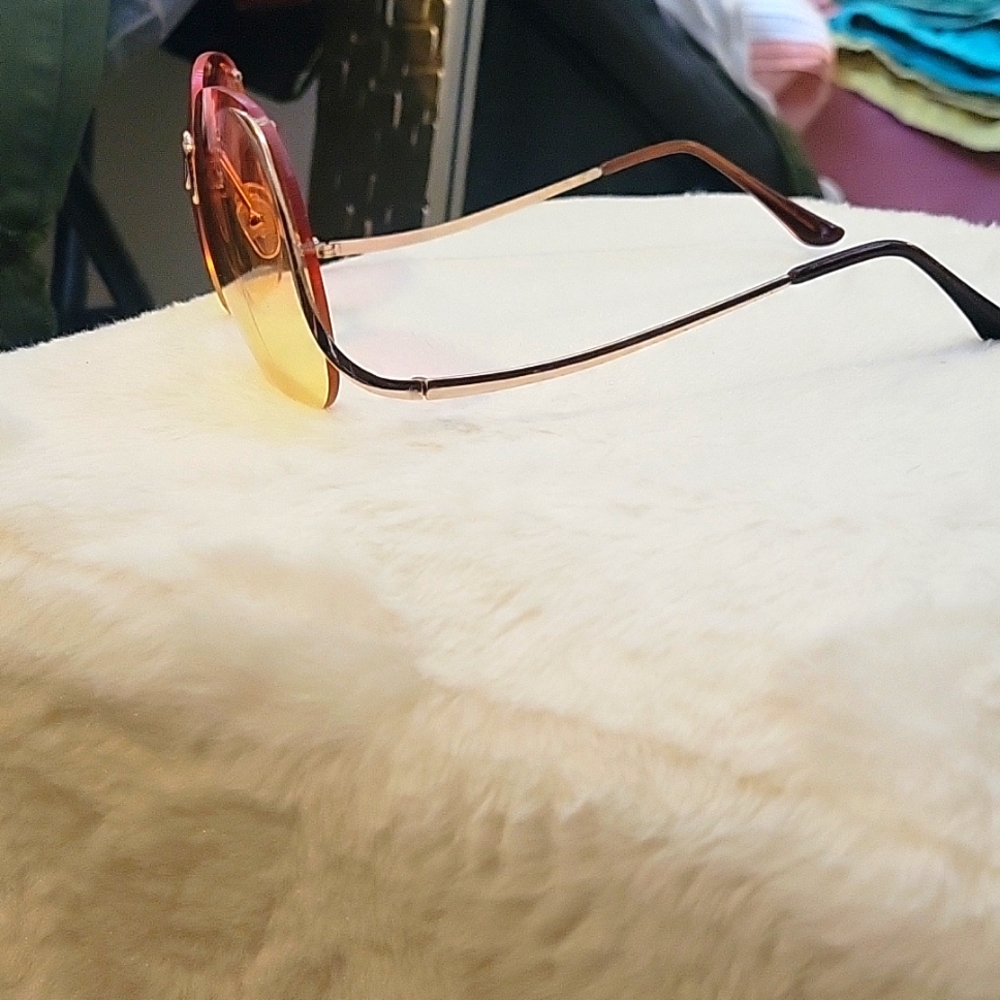 Sunglasses - Picture 3 of 3